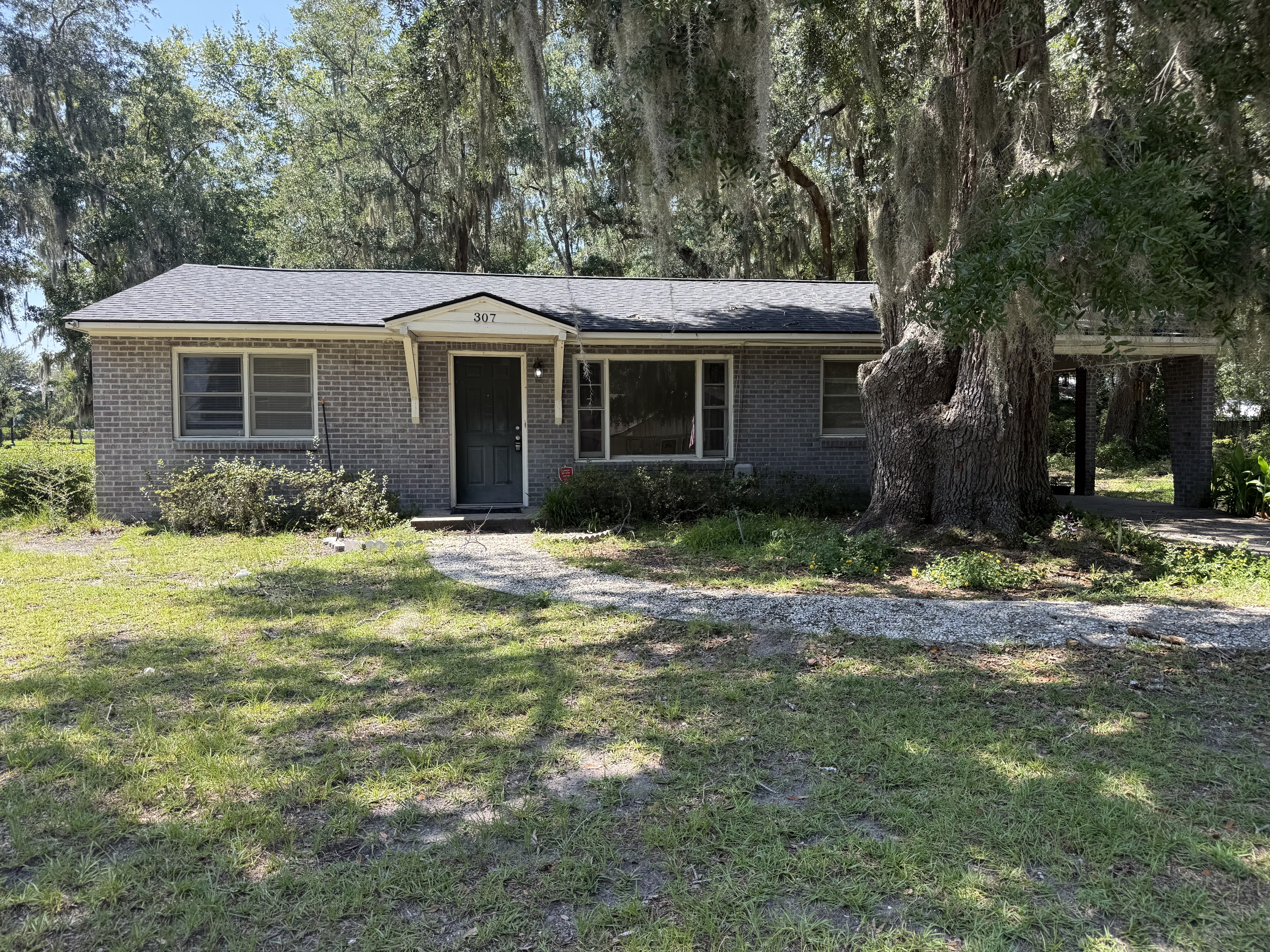 307 Strickland Street